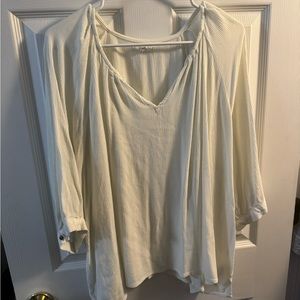 Off-White 3/4 sleeved Blouse